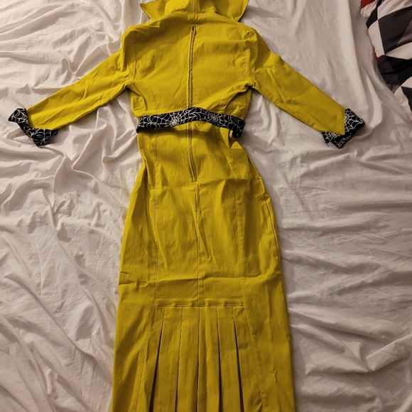 Lorelei pinup couture spiderweb dress. Belt included. Pinup girl clothing - Picture 7 of 11